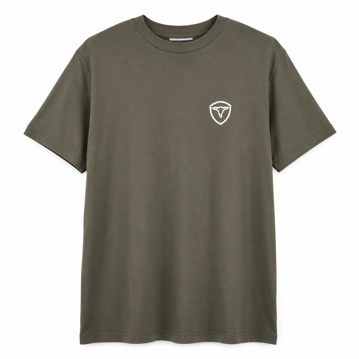 Camiseta King Farm verde militar — foto tratada em fundo branco