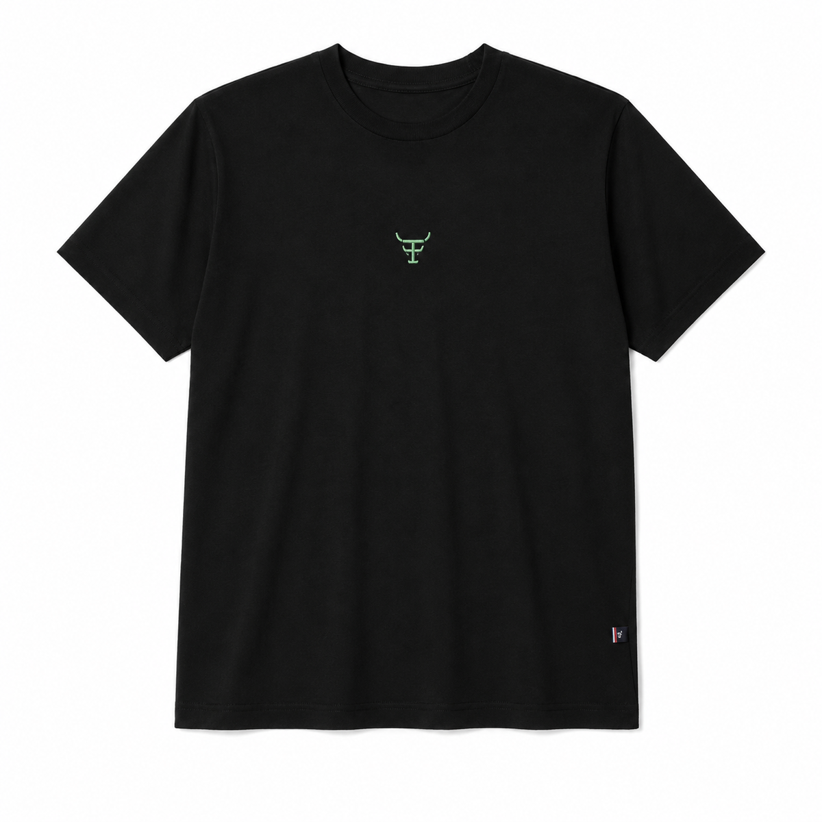 Camiseta Texas Farm preta Touro Verde — foto tratada em fundo branco