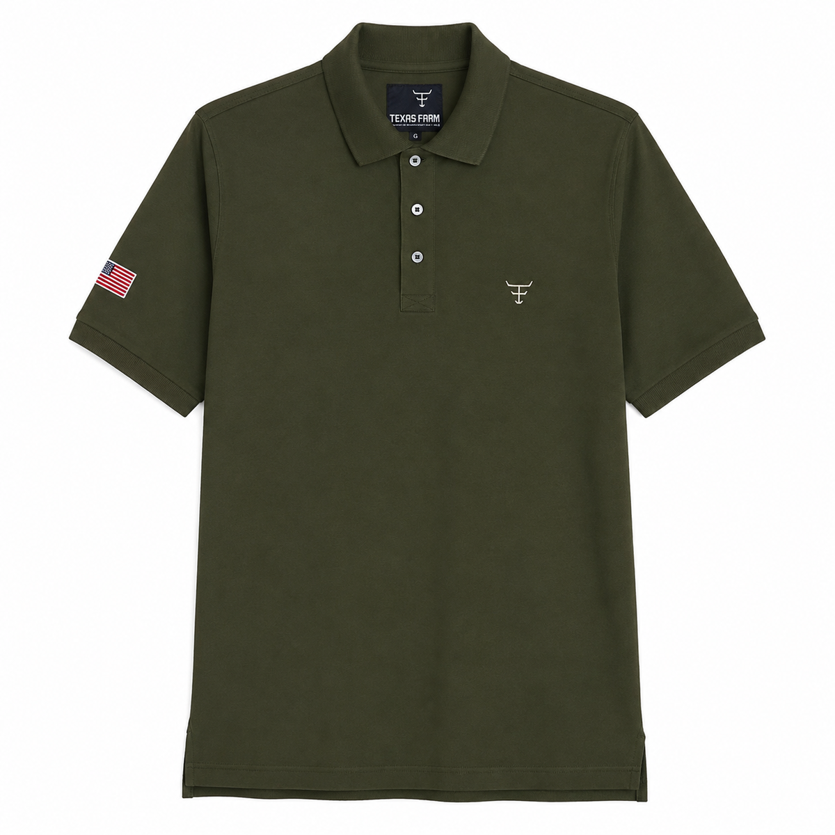 Polo Texas Farm — Verde Militar — vista frontal em fundo branco