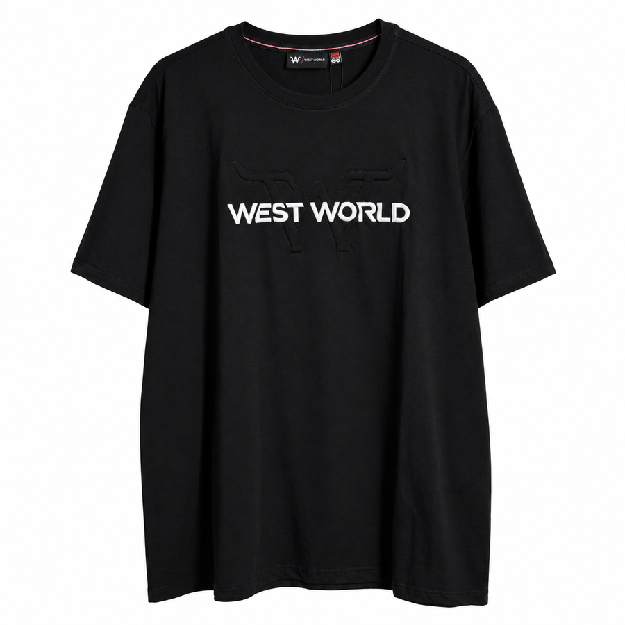 Camiseta West World W com Nome — Preta